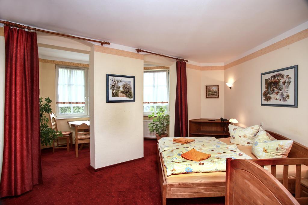 Haus Belger Hotel Großziethen Buitenkant foto